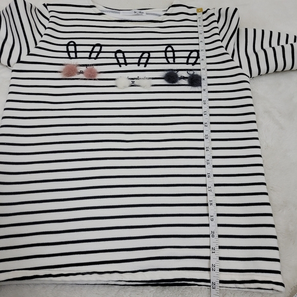 Striped bunny sweater - Picture 7 of 10